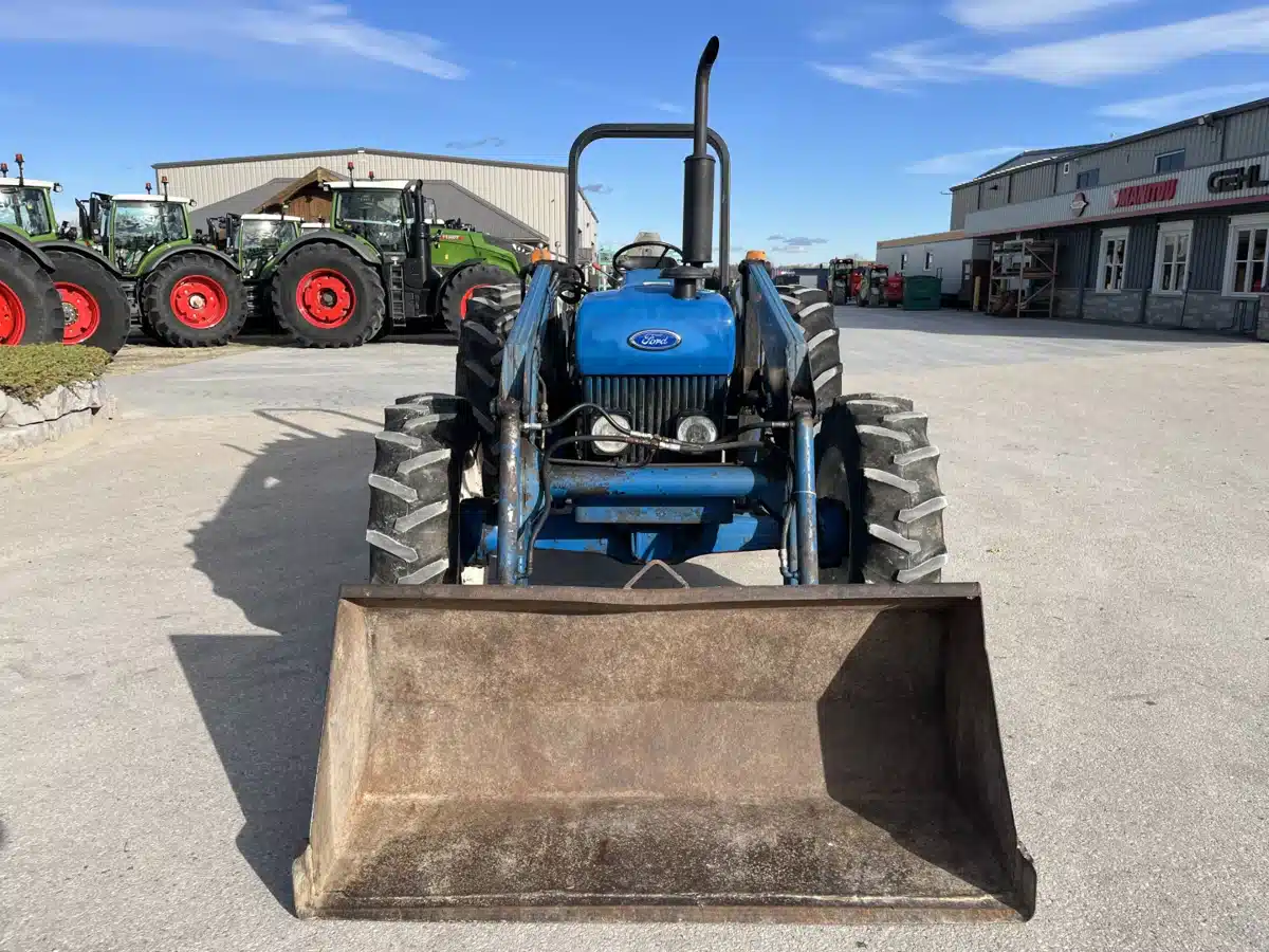 Gallery image 2 for Used 1991 Ford 4630 Tractor