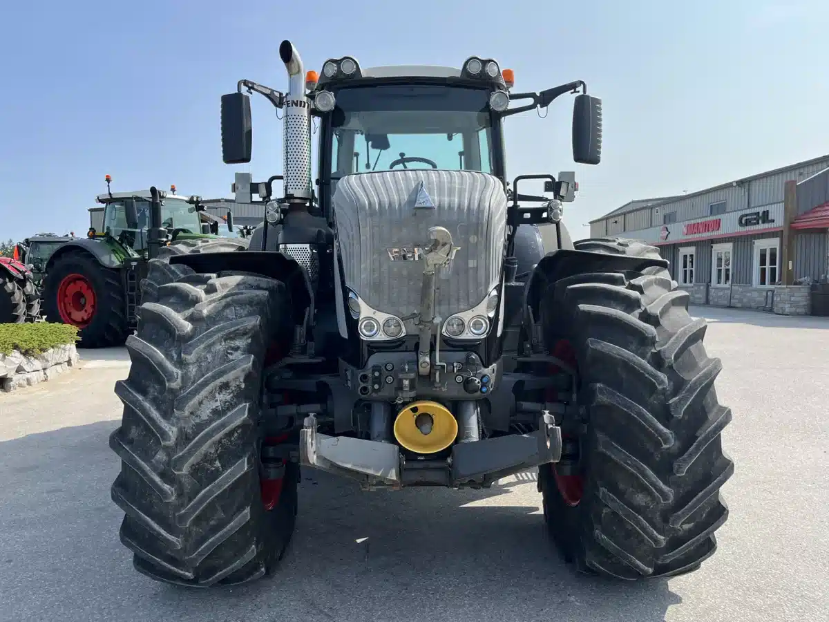 Gallery image 2 for 2012 Fendt 939 VARIO Tractor