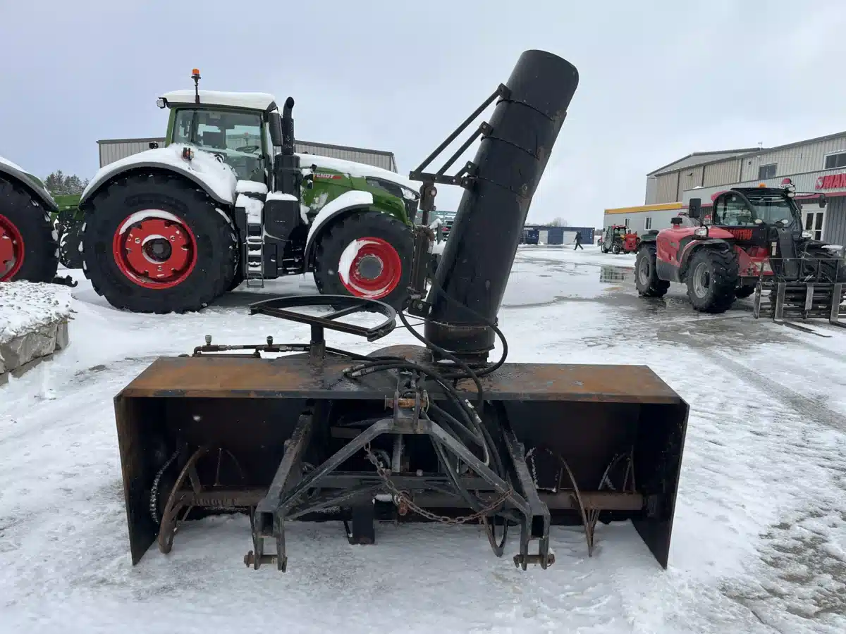 Gallery image 2 for Used 2005 Smyth 90ST Snow Blower