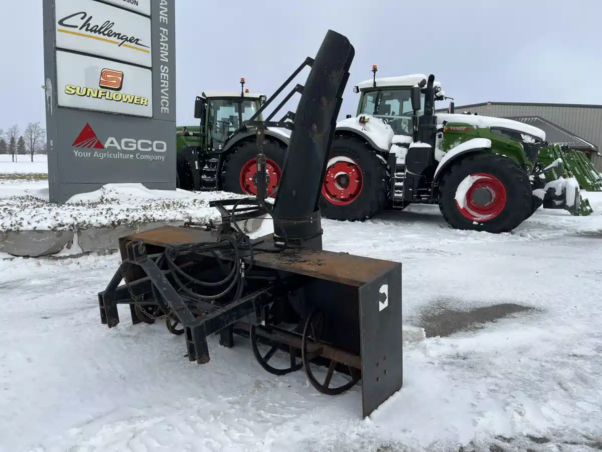 Used 2005 Smyth 90ST Snow Blower