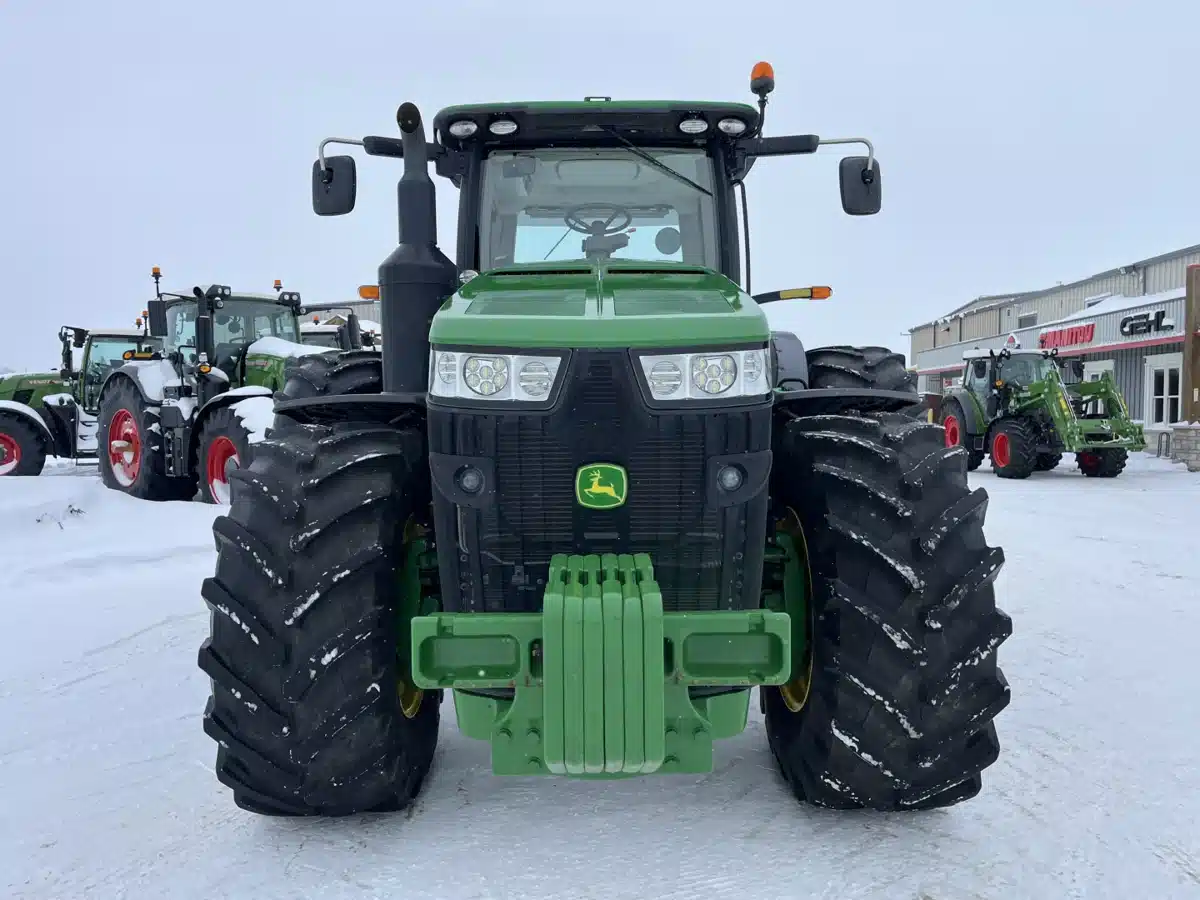 Gallery image 2 for 2016 John Deere 8320R Tractor