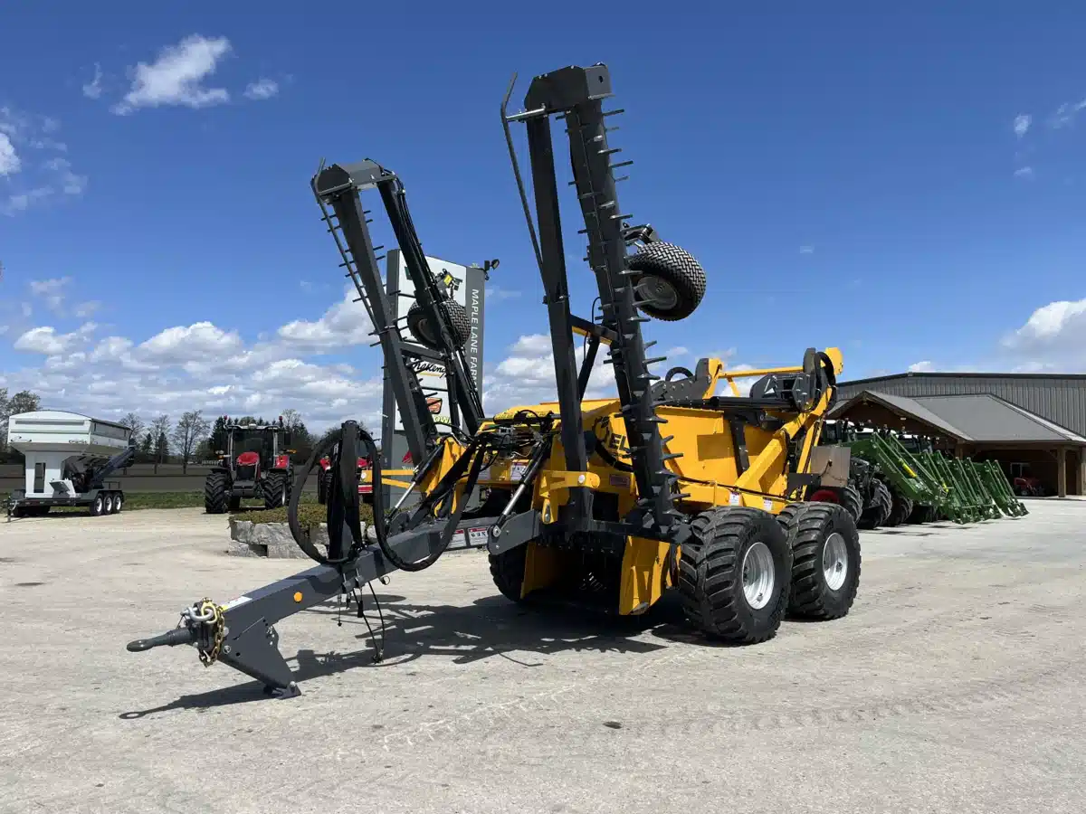 Gallery image 1 for 2026 Elho Scorpio 710 Rock Picker
