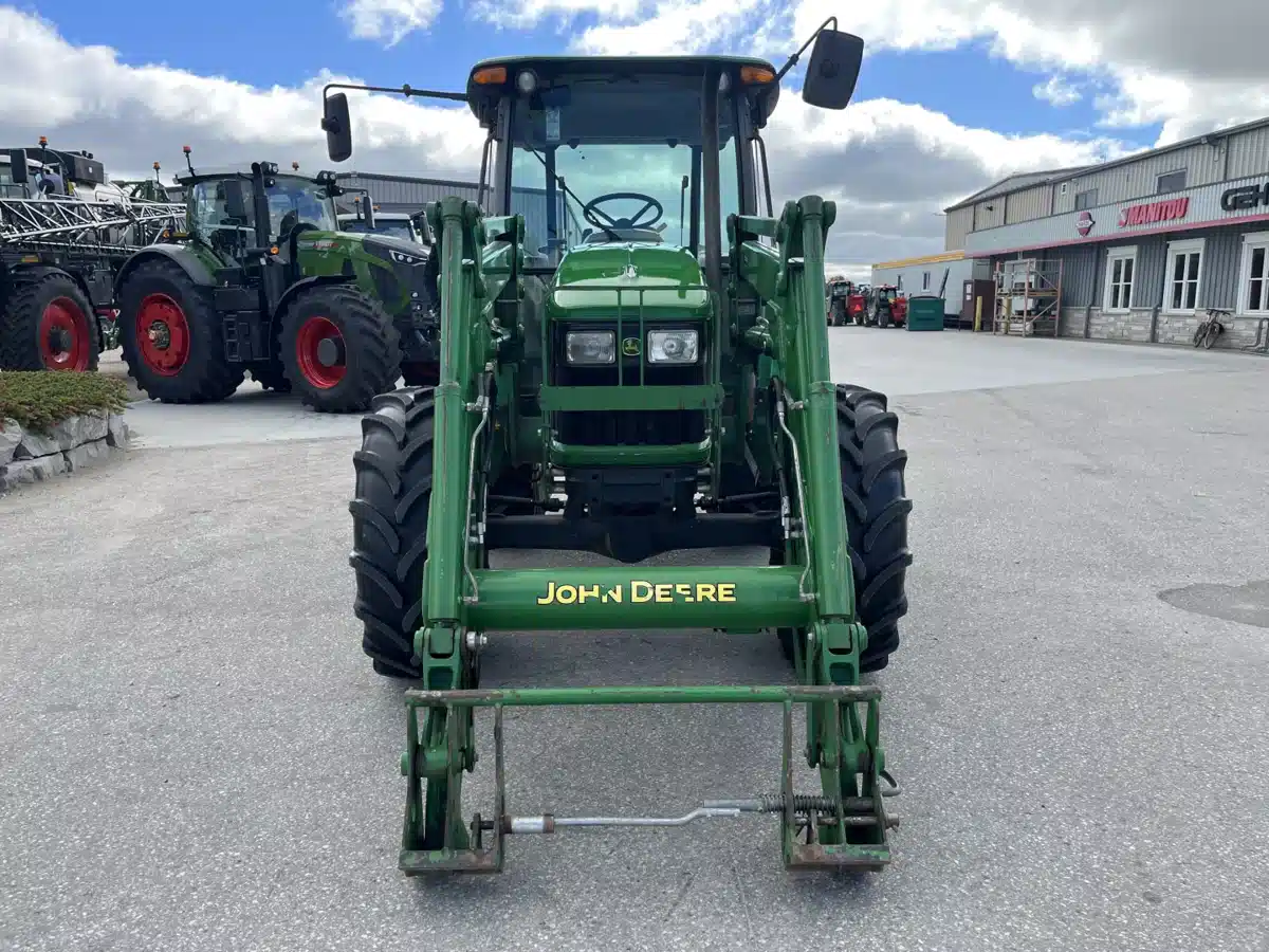 Gallery image 2 for 2008 John Deere 5101E Tractor