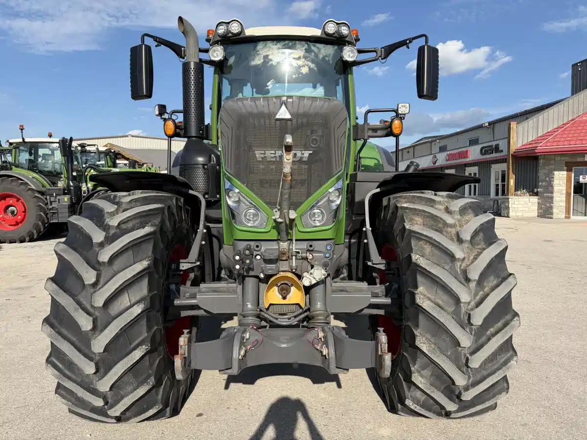 Gallery image 2 for 2023 Fendt 824 VARIO Tractor