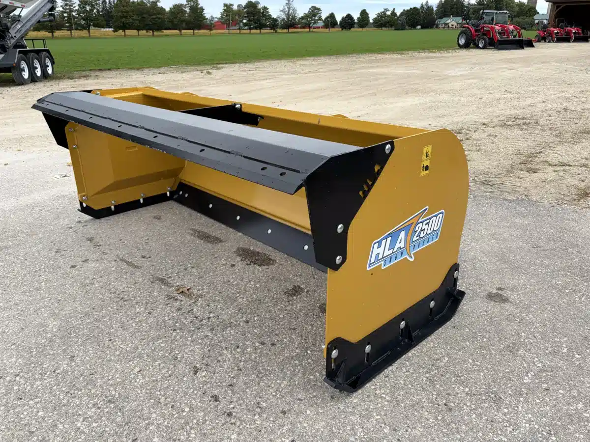 Photo de la Galerie 1 pour 2026 HLA Attachments SP250084 Gratte à neige
