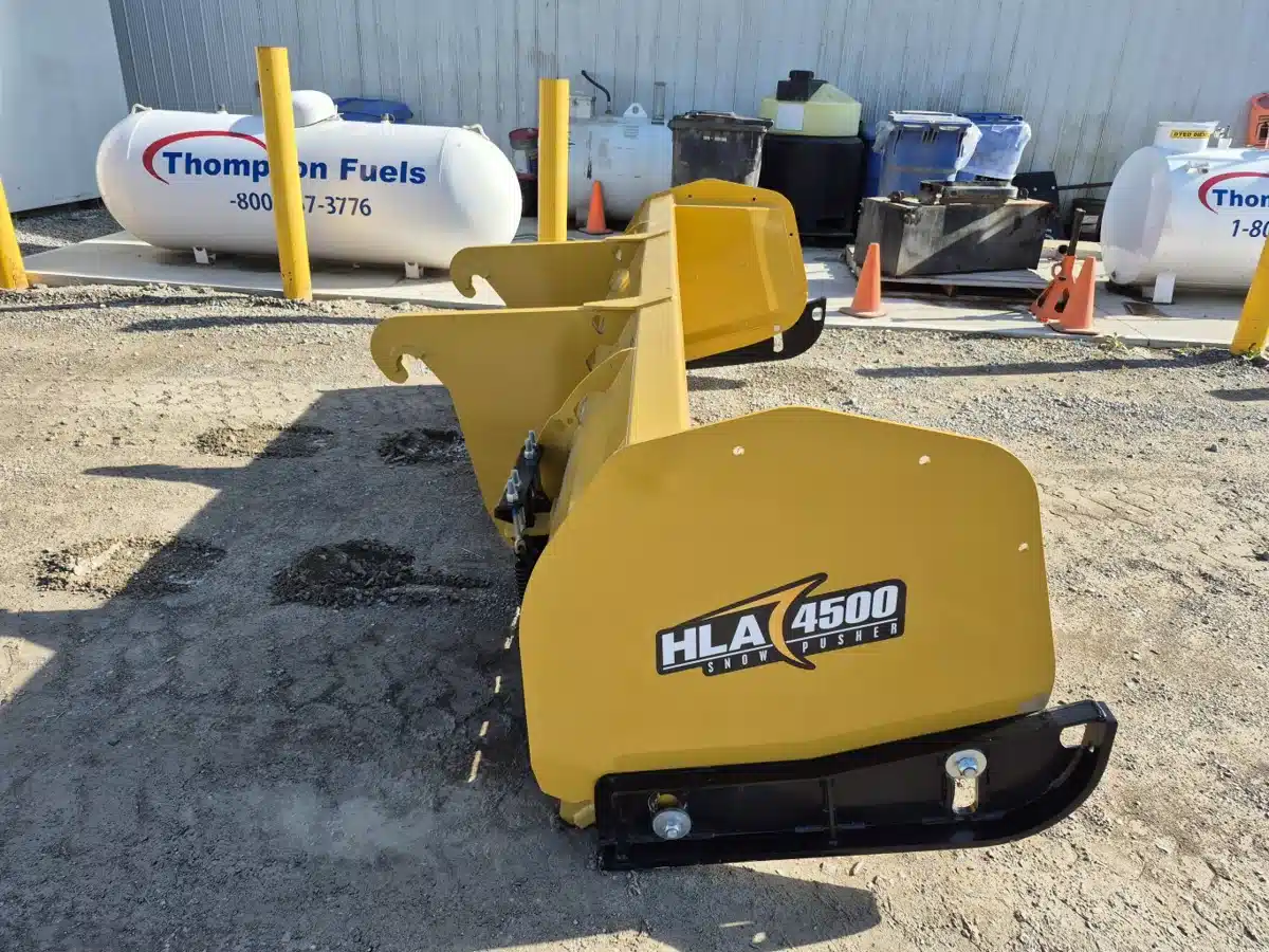 Gallery image 2 for HLA SP4500EF10 Snow Plow