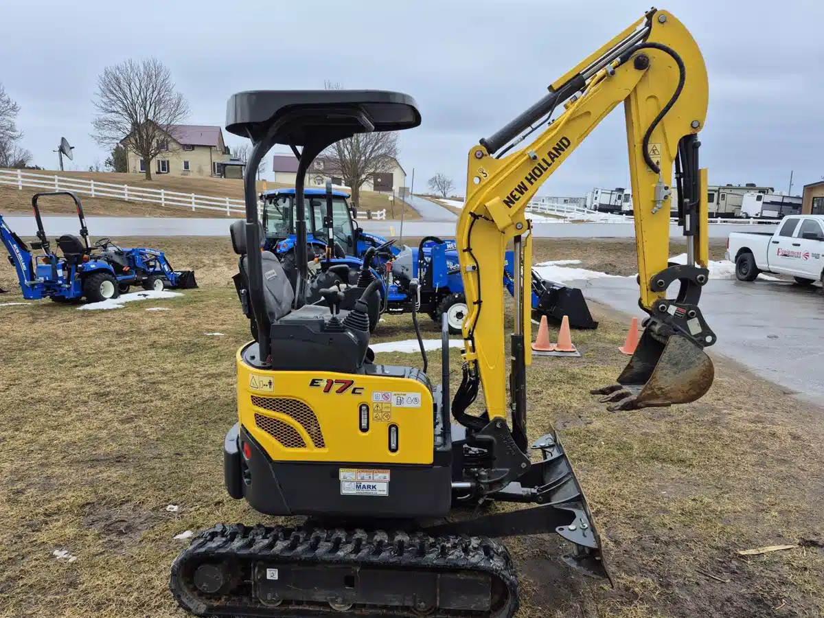 Gallery image 2 for New Holland E17C Excavator