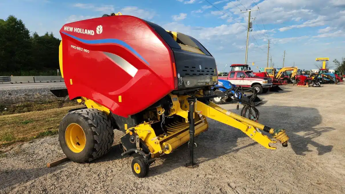 Photo de la Galerie 1 pour 2023 New Holland ROLL-BELT 460 Presse à Balle Ronde