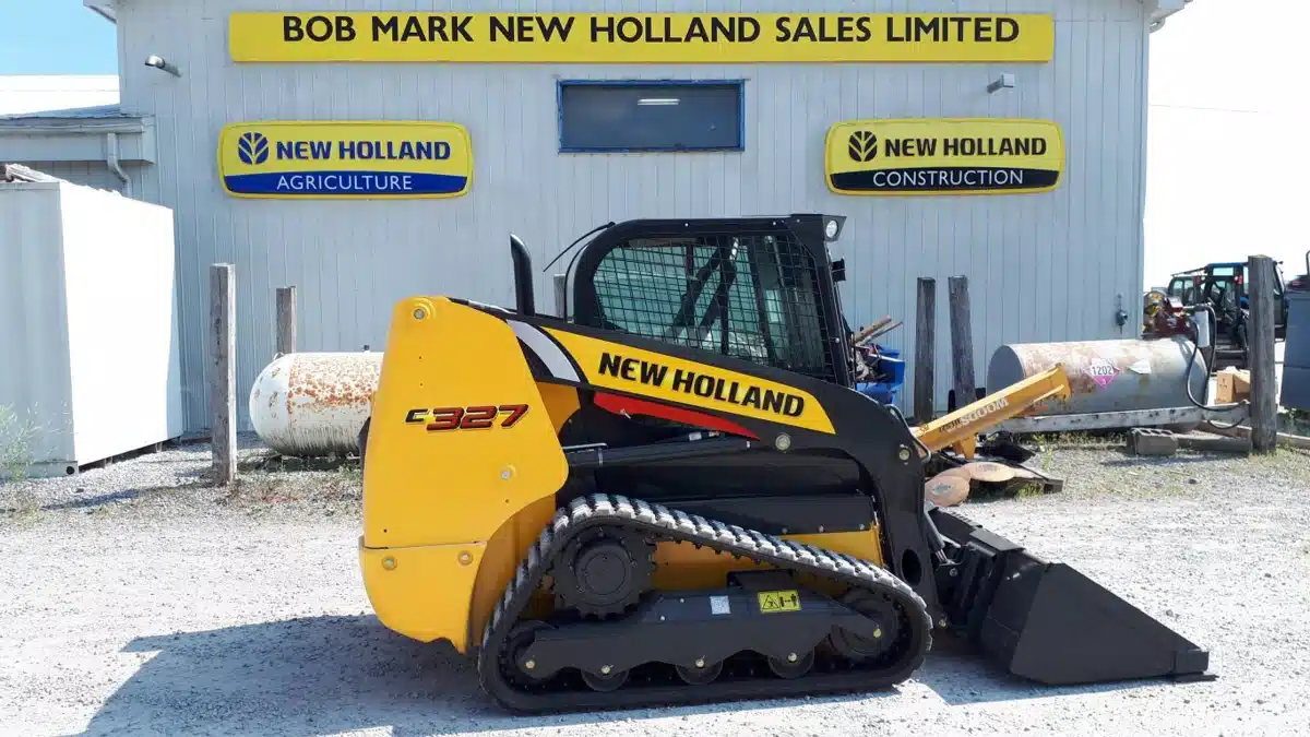 Gallery image 1 for 2022 New Holland C327 Track Loader