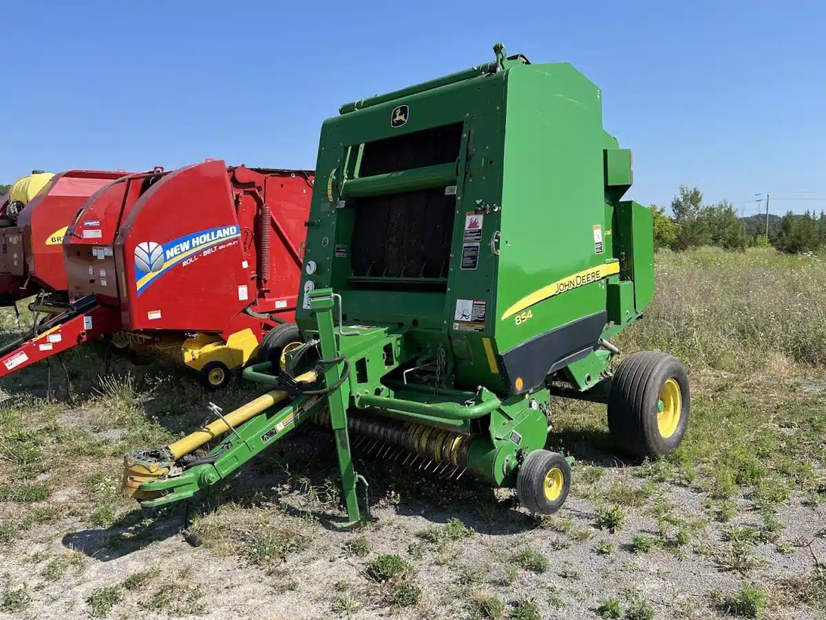 Gallery image 2 for 2011 John Deere 854SS Round Baler