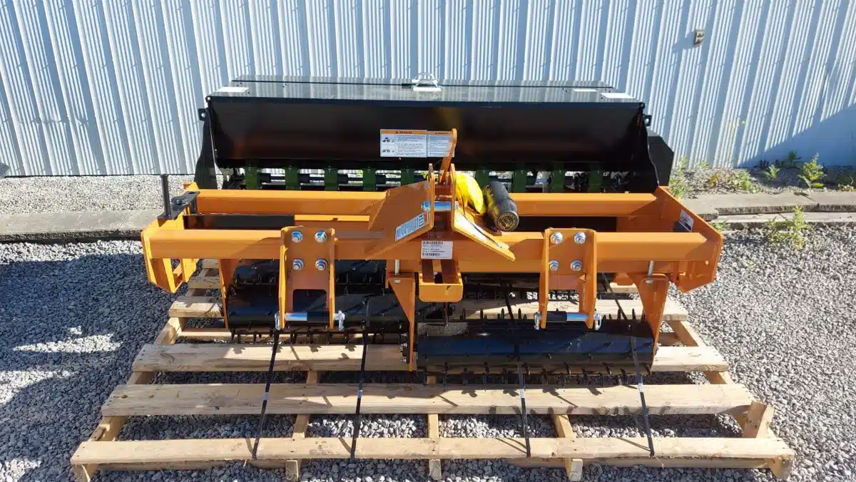 Gallery image 2 for Woods PSS72 Seeder