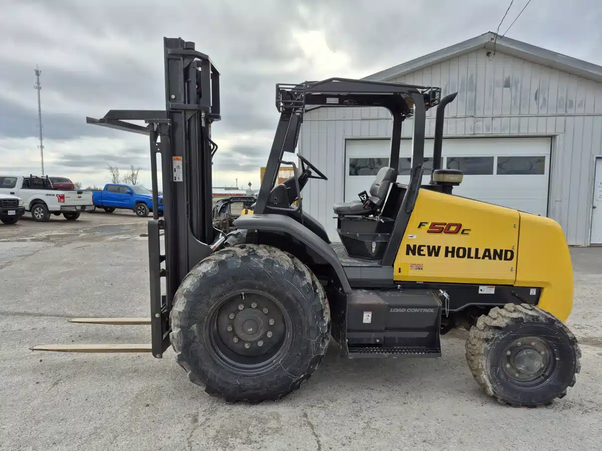 Photo de la Galerie 1 pour New Holland F50C chariot élévateur
