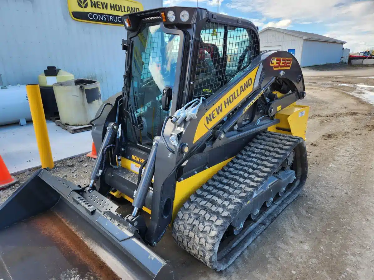 Gallery image 2 for New Holland C332 Track Loader