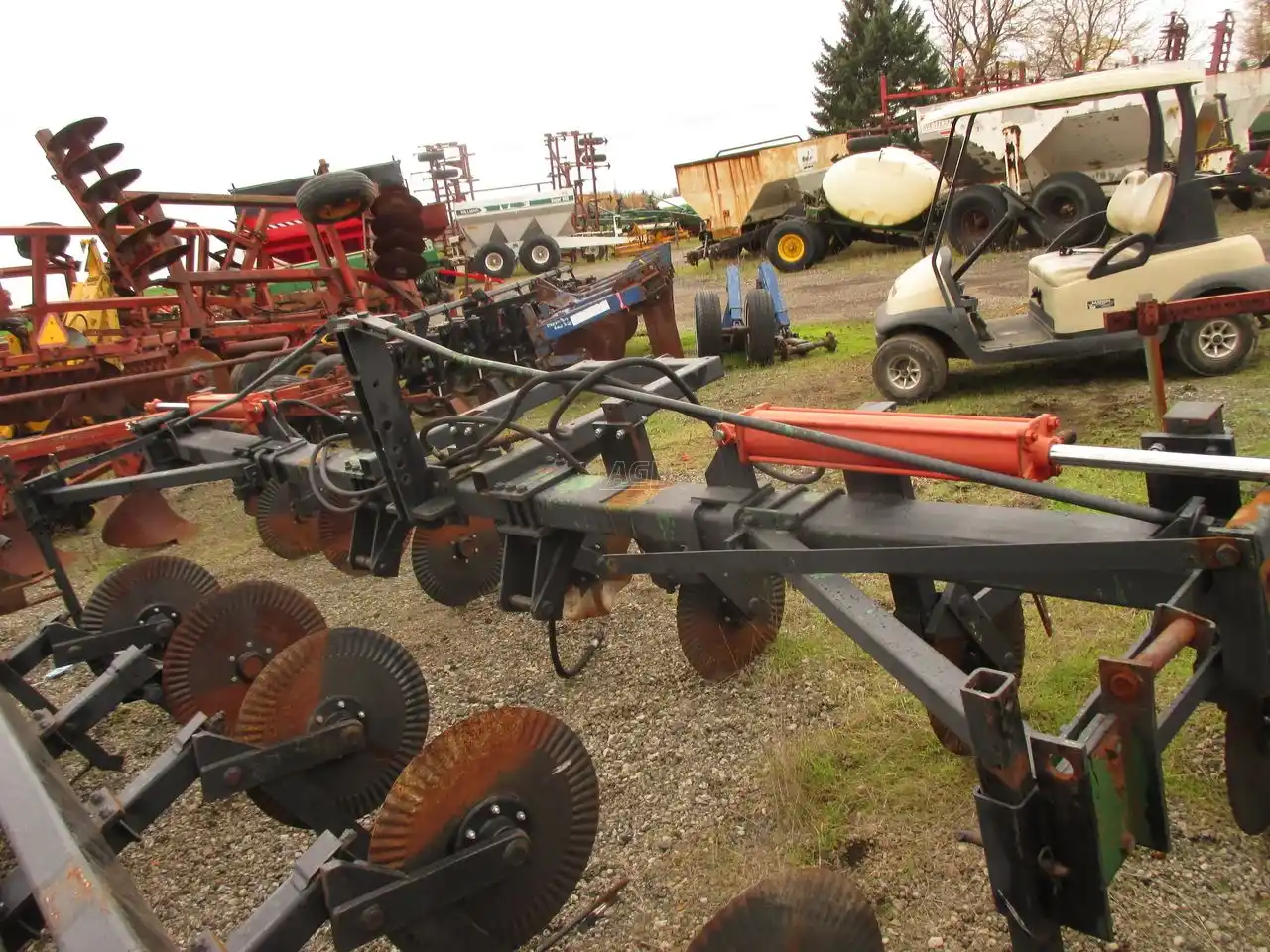 Gallery image 2 for Used Yetter 40FT Cart