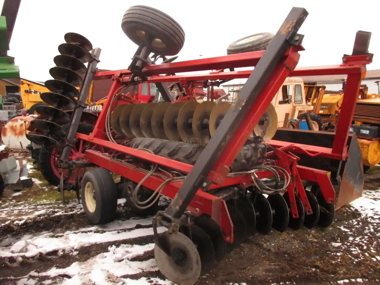 Gallery image 1 for Used International Harvester 496 Disc