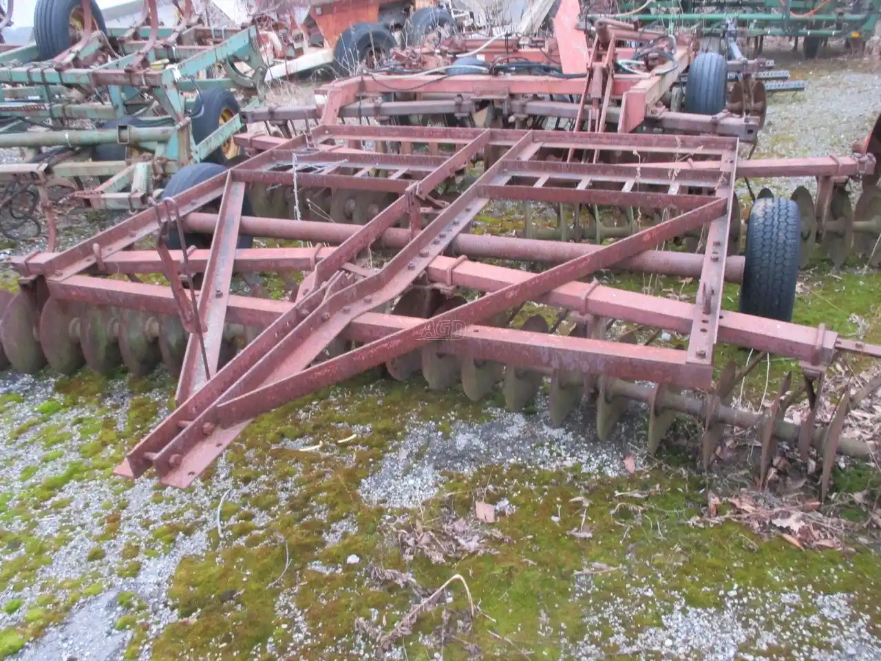 Gallery image 1 for Used International Harvester 37 Disc