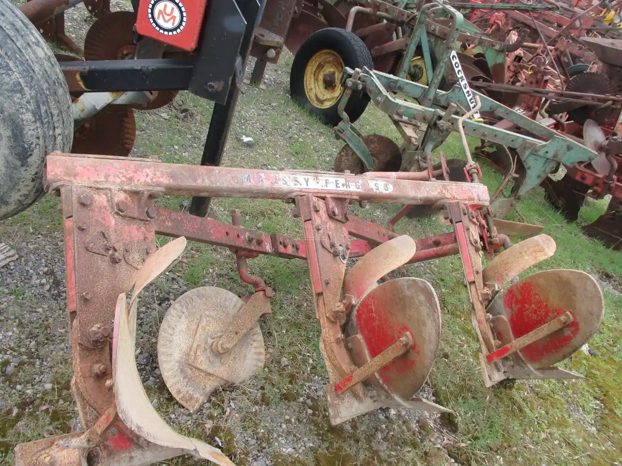 Gallery image 1 for Used Massey Ferguson 43 Plow