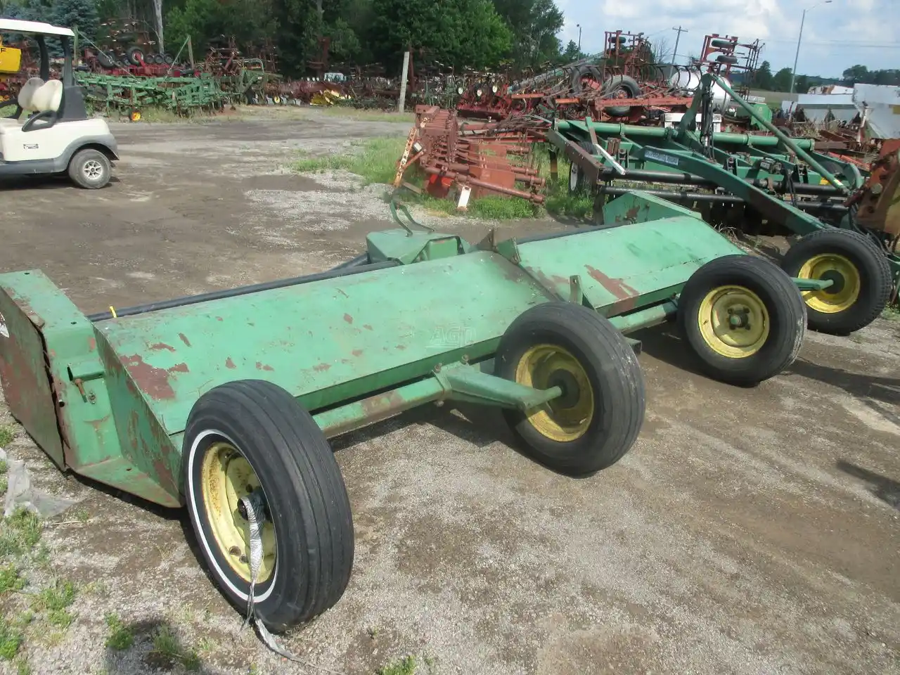 Gallery image 1 for Used John Deere 27 Flail Mower