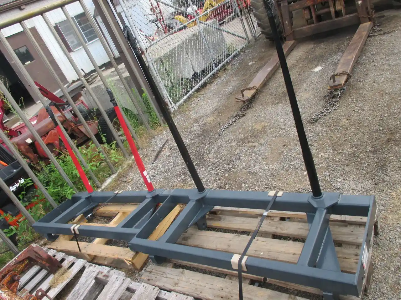 Gallery image 2 for New AgriEase 39 Bale Spear