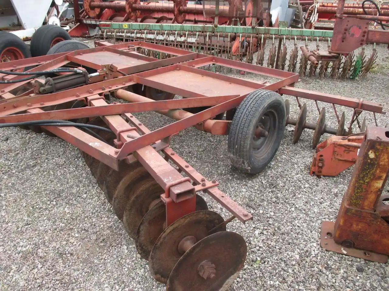 Gallery image 1 for Used International Harvester 37 Disc