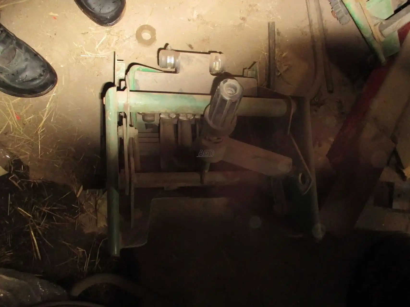 Gallery image 2 for Used John Deere Squeeze pump Attachment