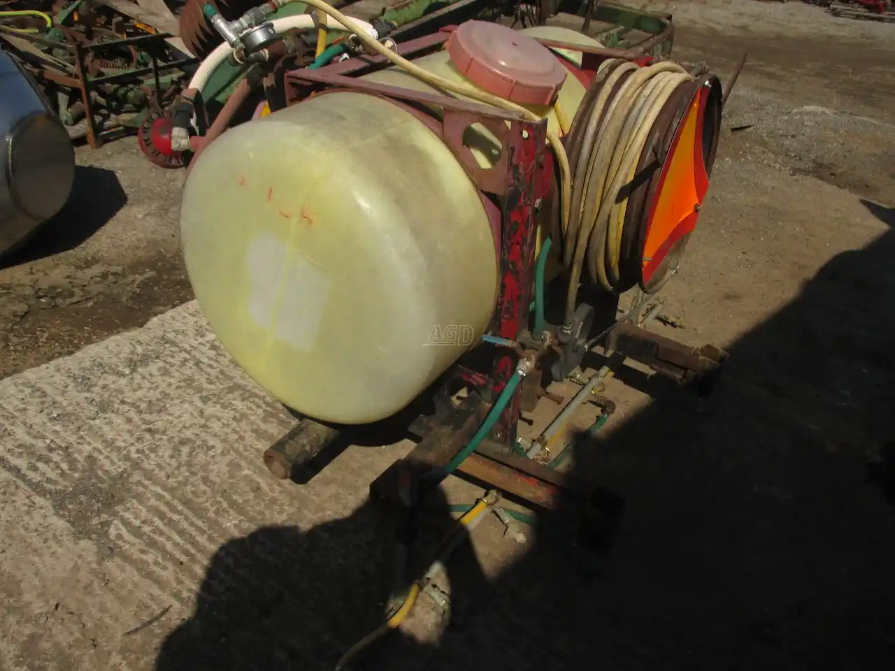 Gallery image 2 for Used Hardi 30 GALLON Sprayer - 3PT/Mounted