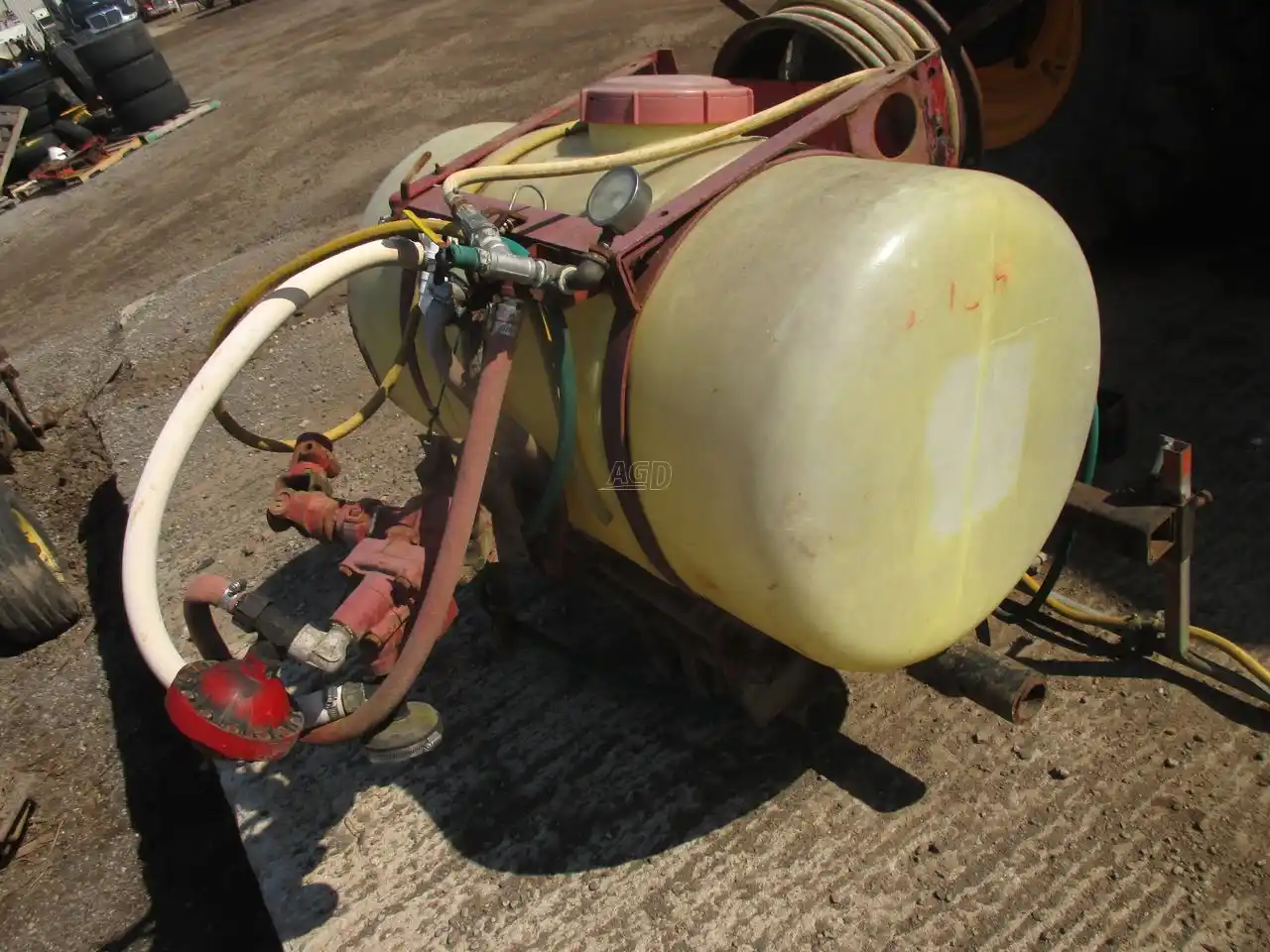 Gallery image 1 for Used Hardi 30 GALLON Sprayer - 3PT/Mounted