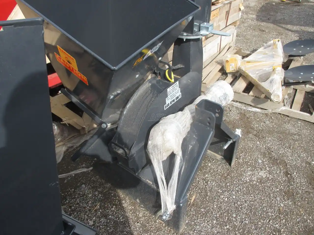 Gallery image 2 for New AgriEase WCX5 Wood Chipper