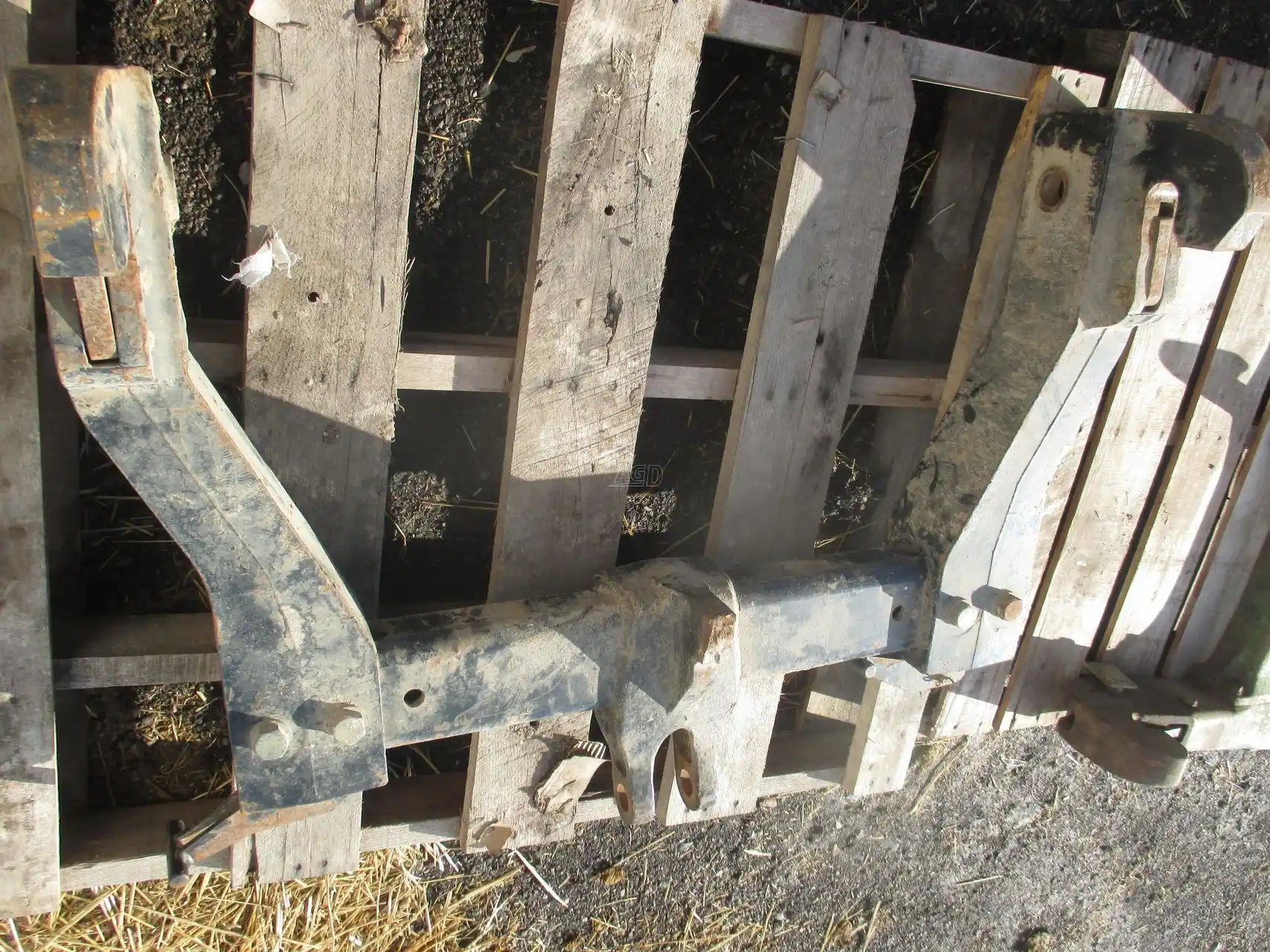 Gallery image 1 for Used Case IH CAT 2 Hitch