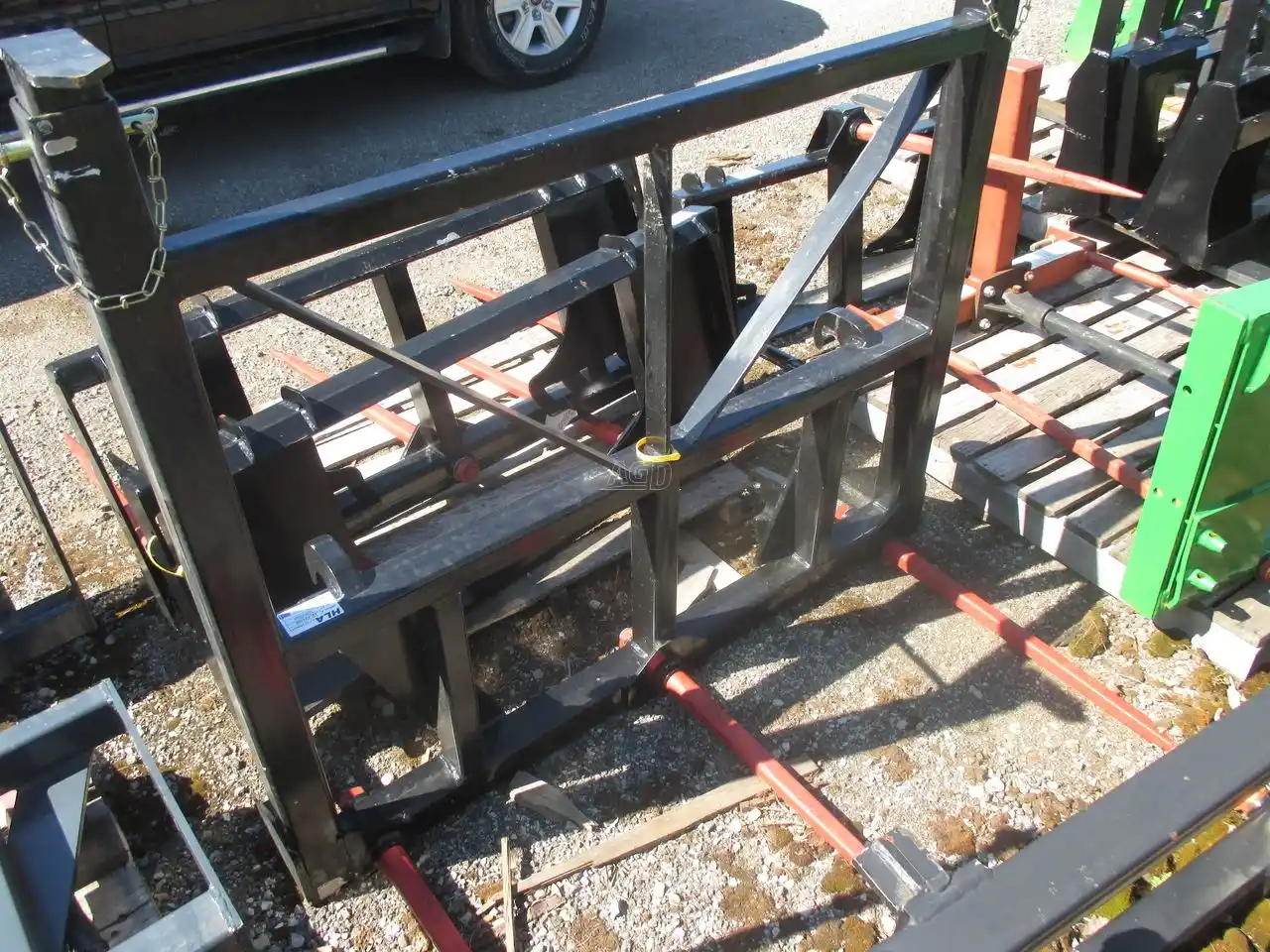 Gallery image 1 for New HLA Attachments TE55039 Bale Spear