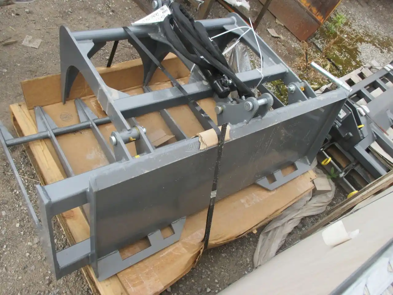 Gallery image 2 for New AgriEase 54" Grapple
