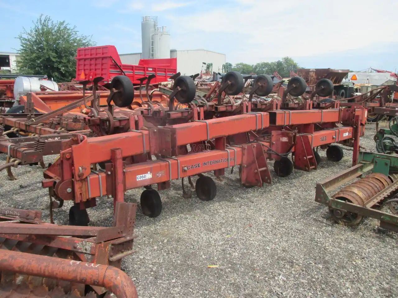 Gallery image 1 for Used Case IH 183 Row Crop Cultivator