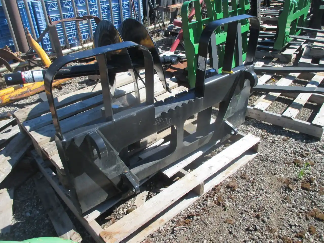 Gallery image 1 for New HLA Attachments 5500 LBS Pallet Fork
