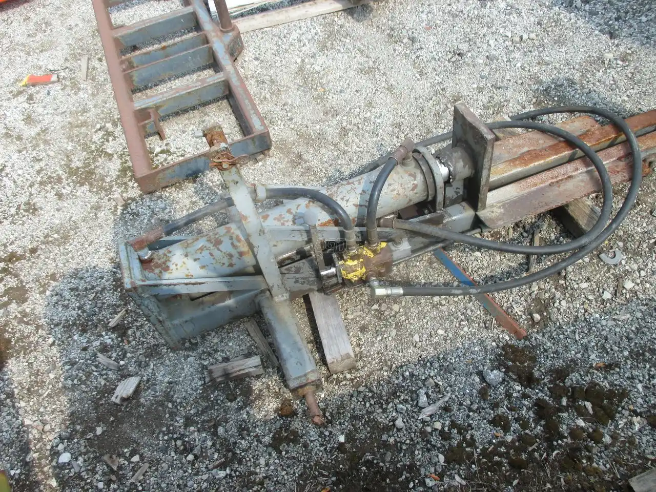 Gallery image 2 for Used Walco 3PTH Wood Splitter