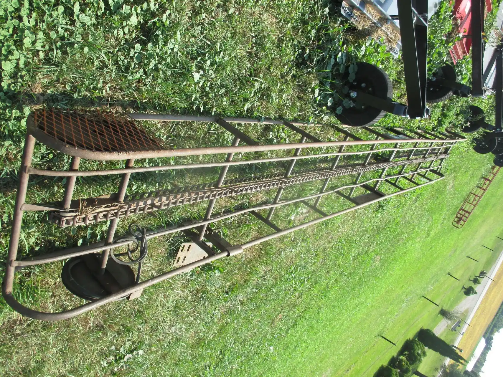 Gallery image 2 for Used Allied 20' Bale Elevator