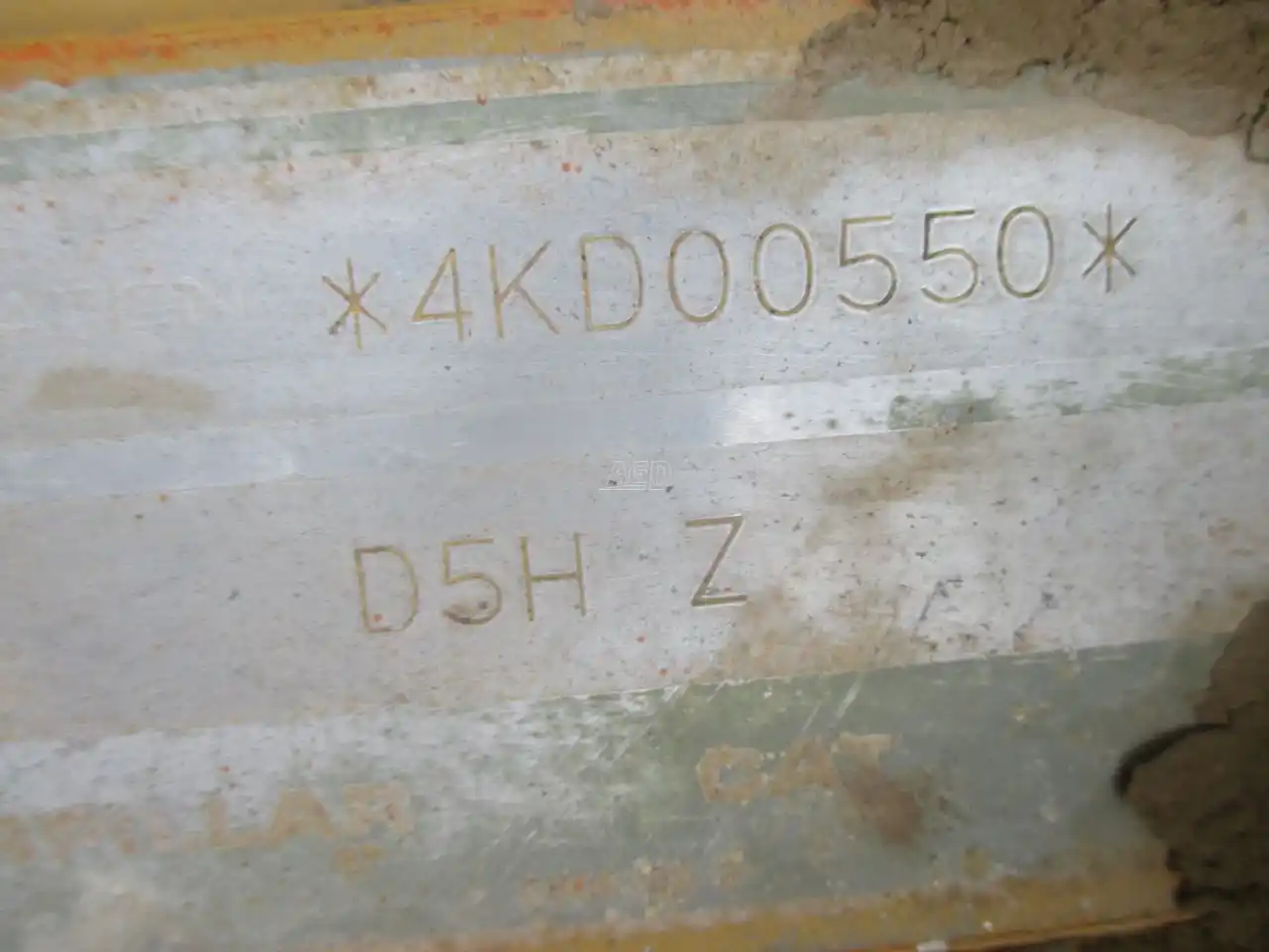 Gallery image 2 for Used Caterpillar D5H Dozer