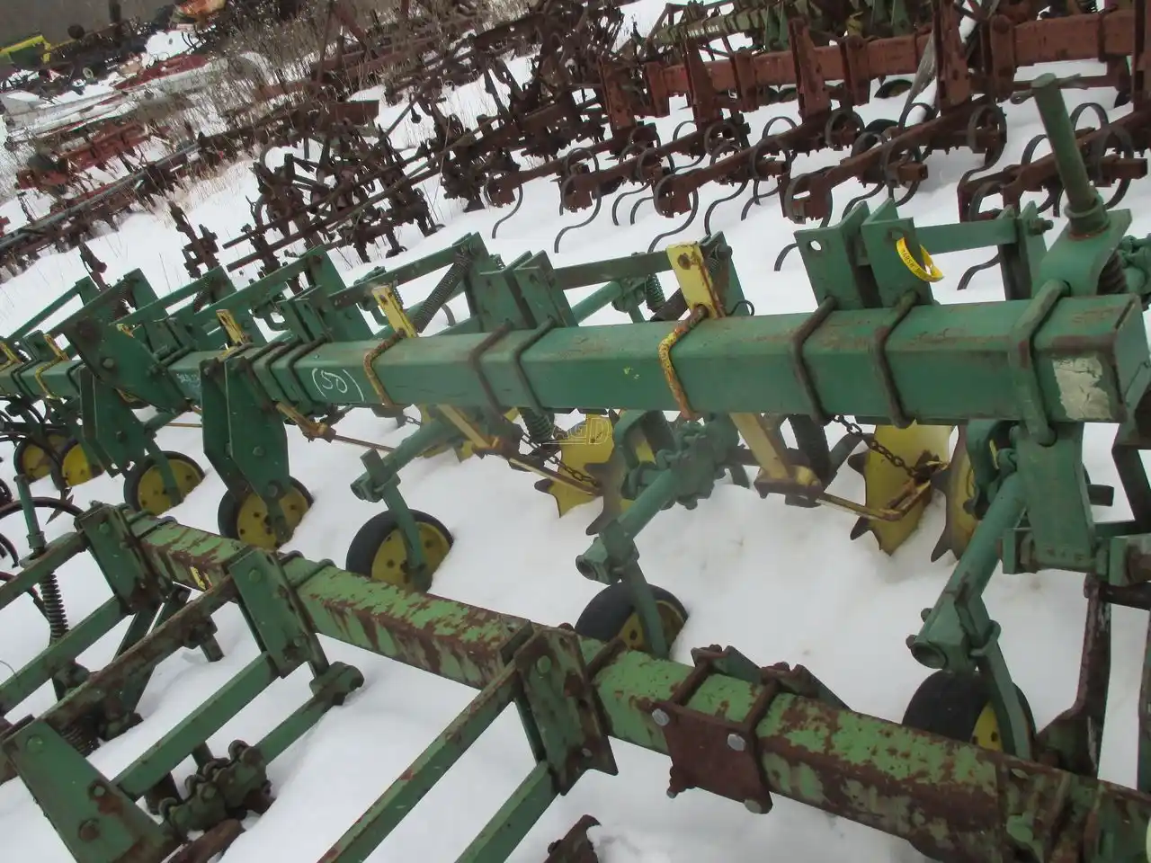 Gallery image 1 for Used John Deere RM Cultivator