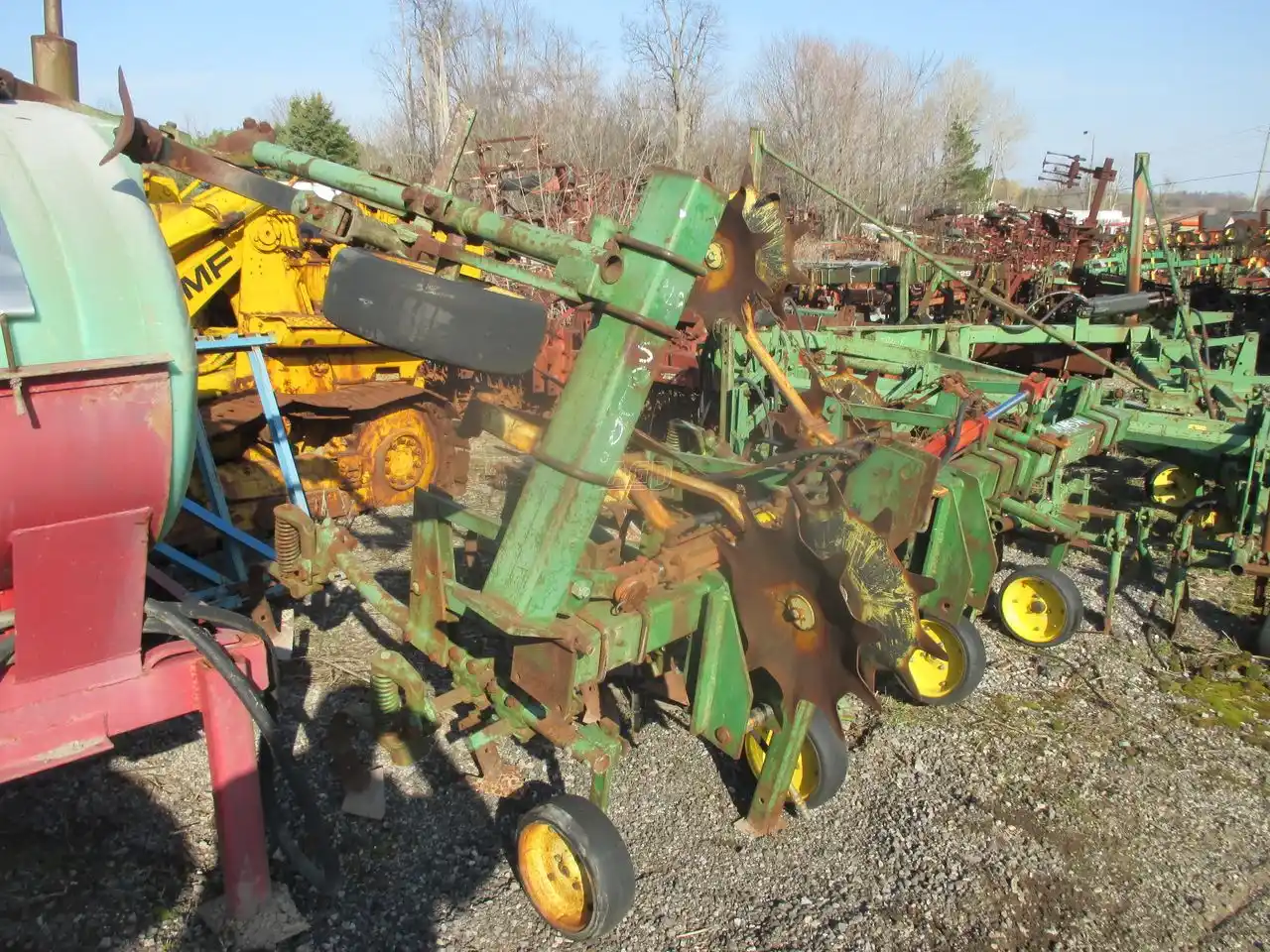 Gallery image 1 for Used John Deere 4 row Row Crop Cultivator
