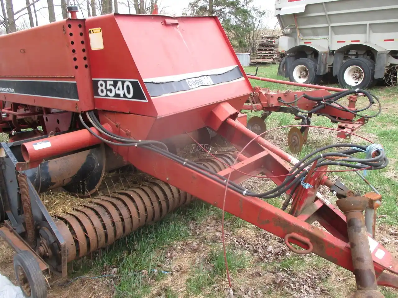 Gallery image 2 for Used Case IH 8540 Square Baler - Small
