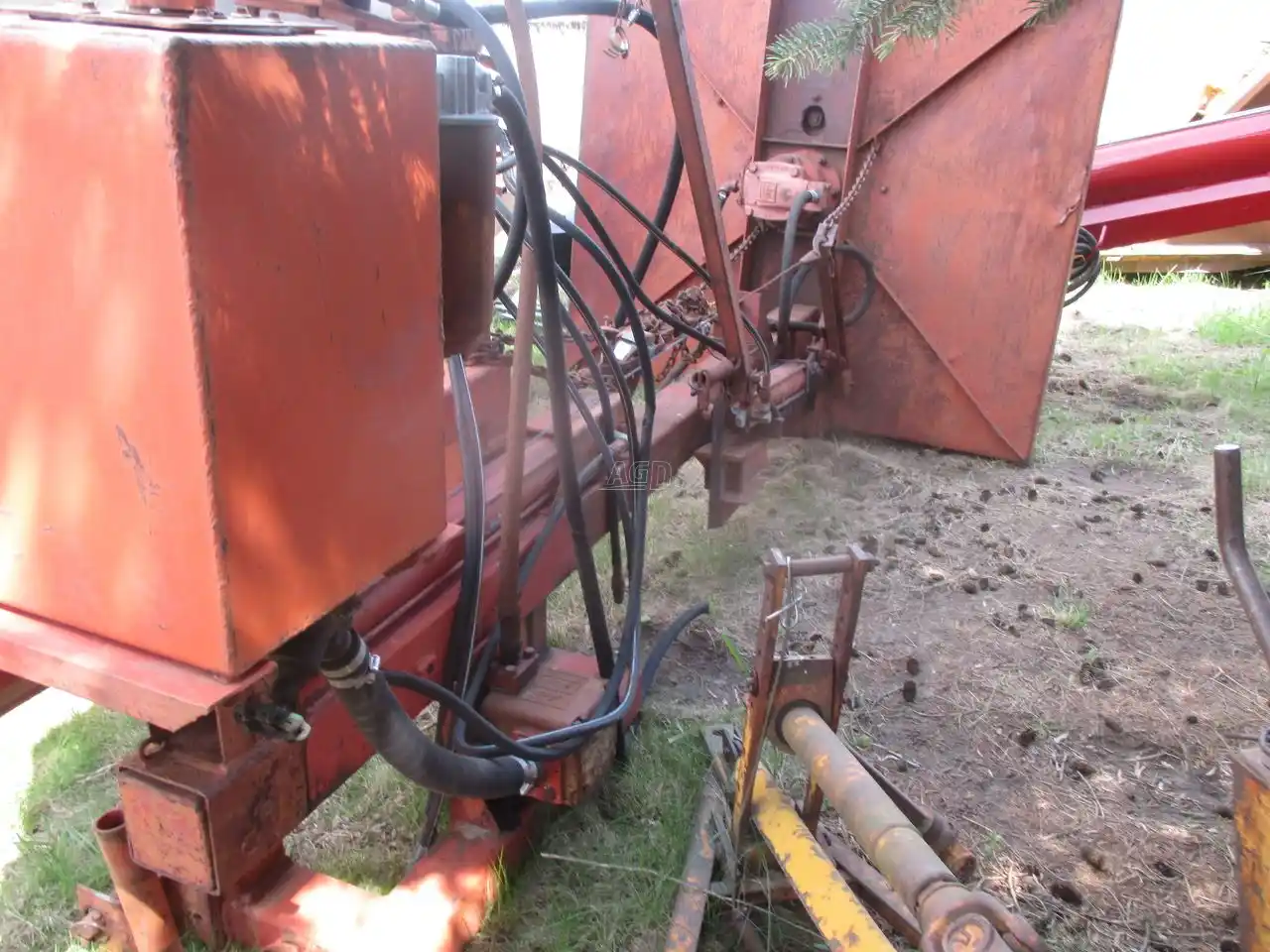Gallery image 2 for Used Hardee 380 Mower - Ditchbank