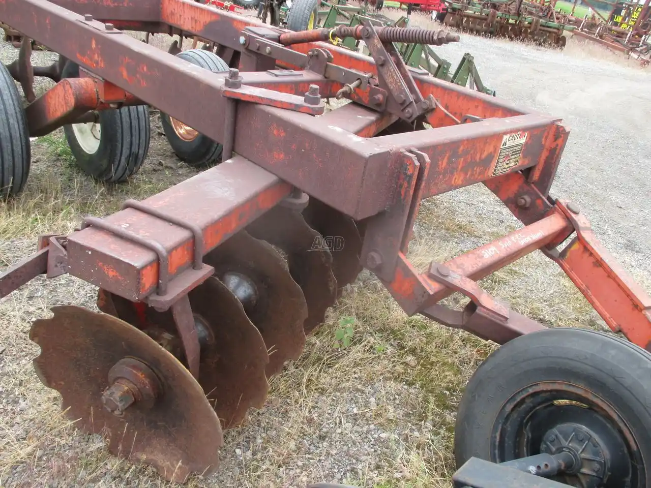 Gallery image 2 for Used Hutchmaster 9.5 FT Disc