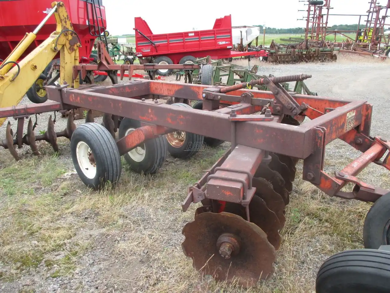 Gallery image 1 for Used Hutchmaster 9.5 FT Disc