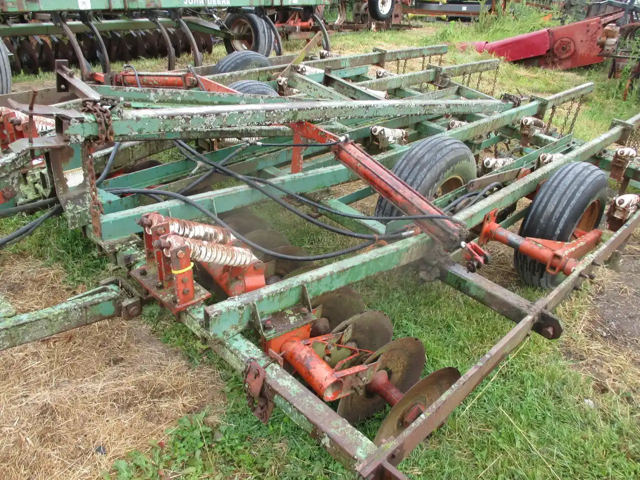 Gallery image 1 for Used Glencoe 19' Soil Conditioner