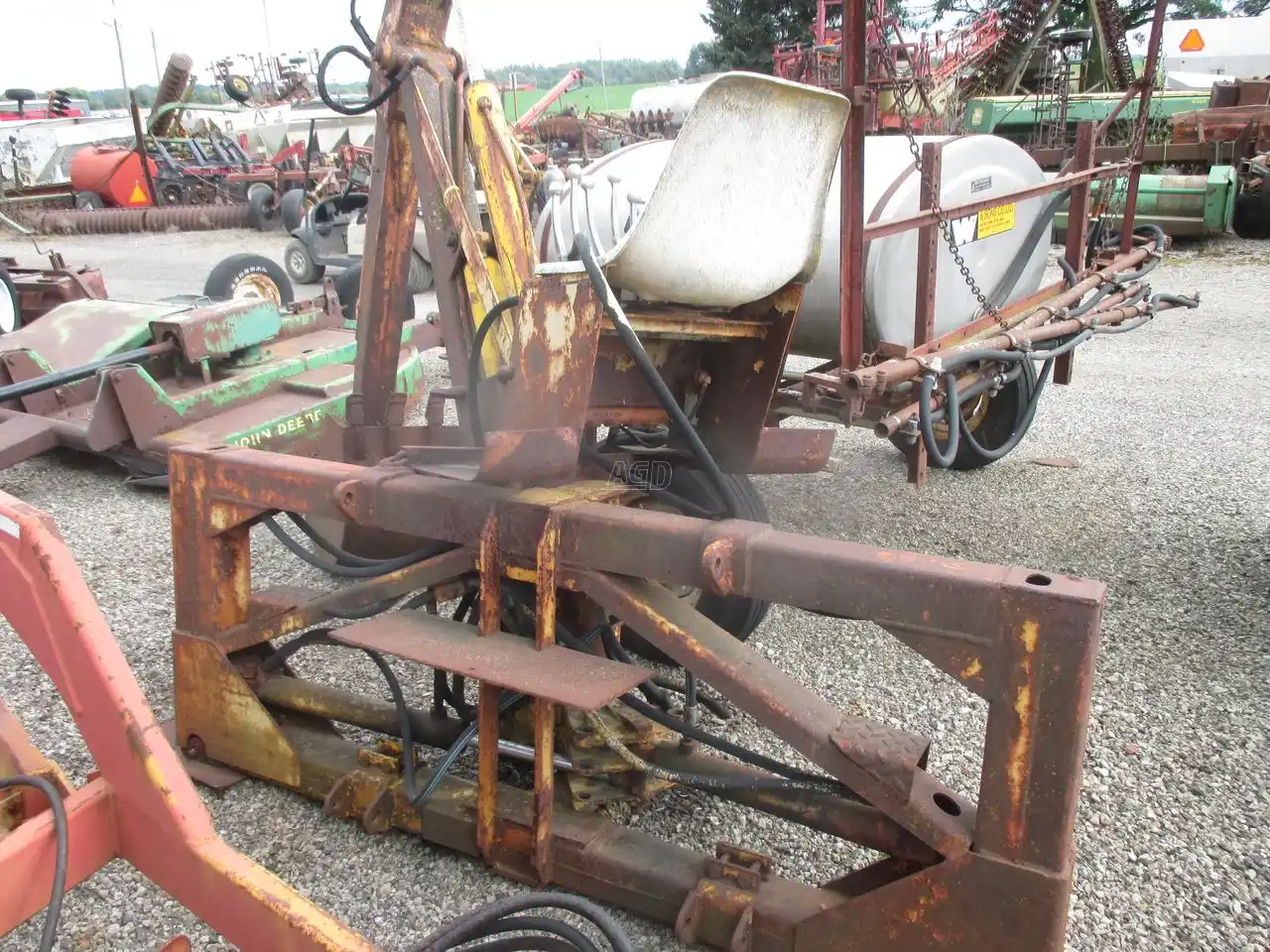 Gallery image 2 for Used Massey Ferguson 220 Backhoe Attachment