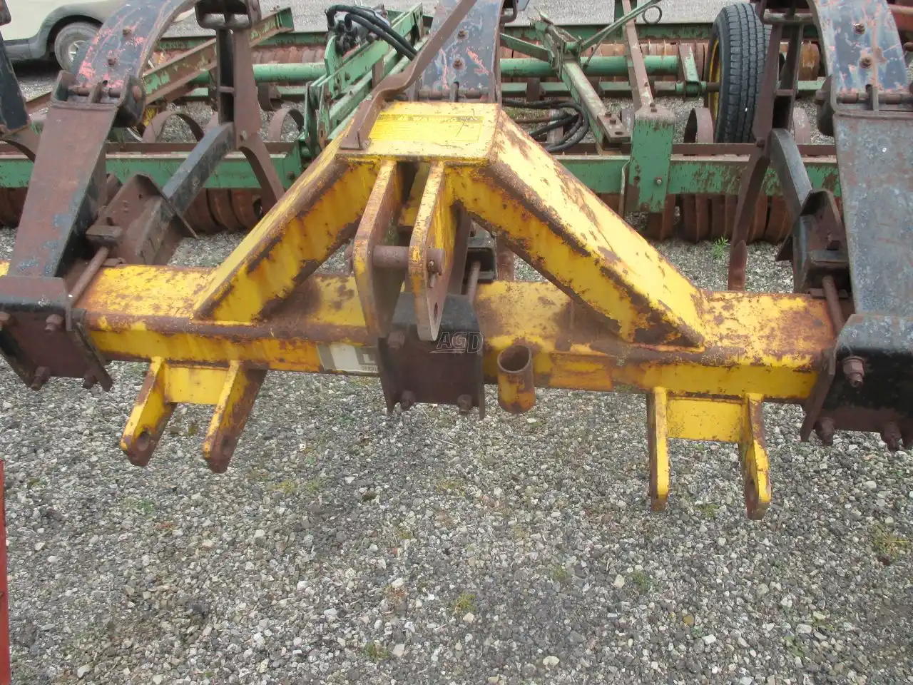 Gallery image 2 for Used Landoll 7 SHANK Ripper