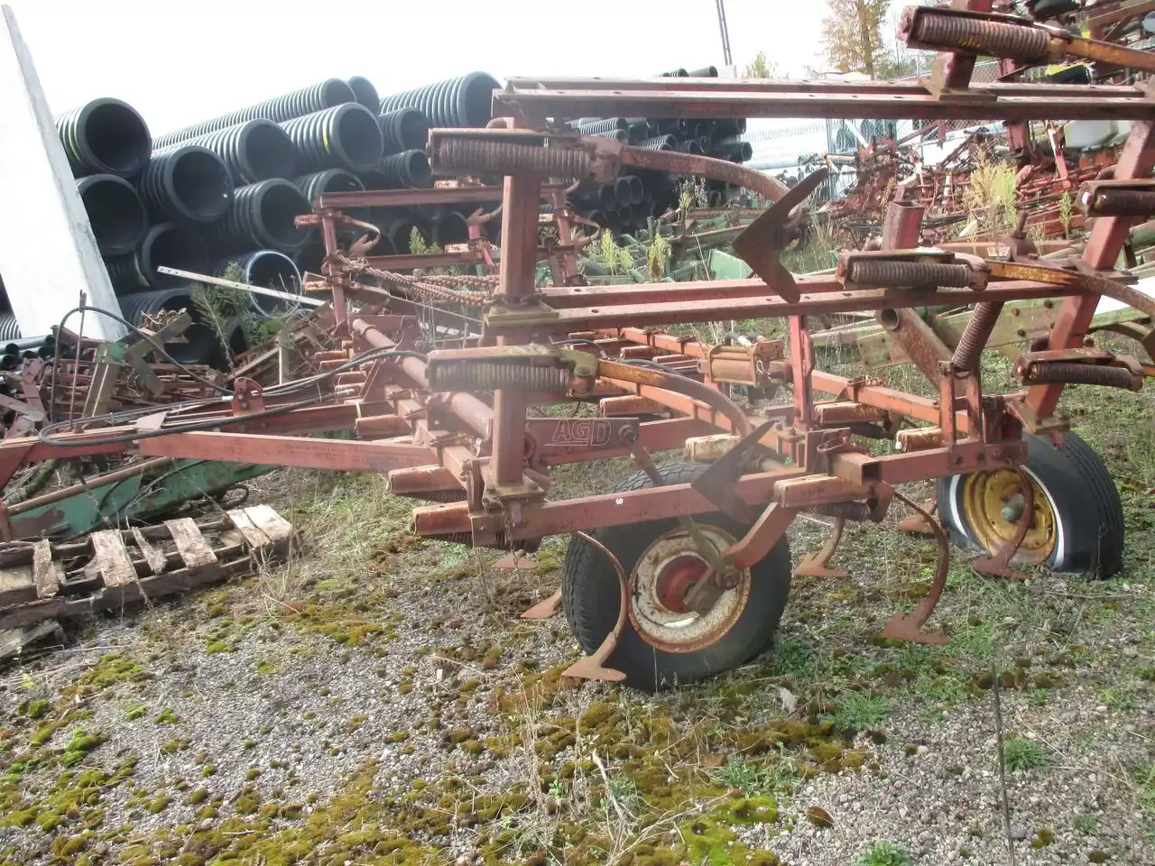 Gallery image 2 for Used International Harvester 45 Cultivator