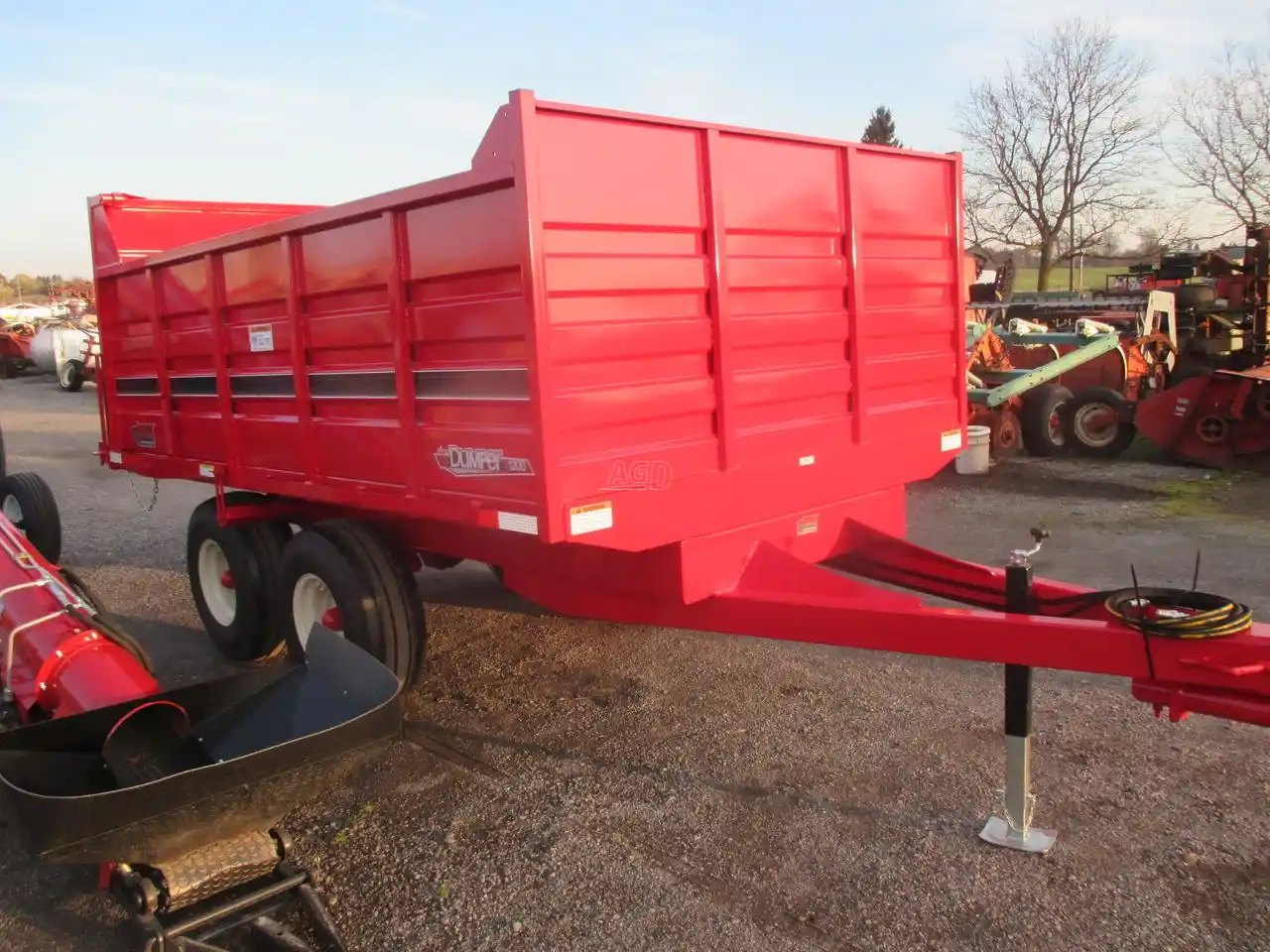 Gallery image 2 for New John BM Mfg Ltd. T1200 Mighty Dumper Trailer - Dump