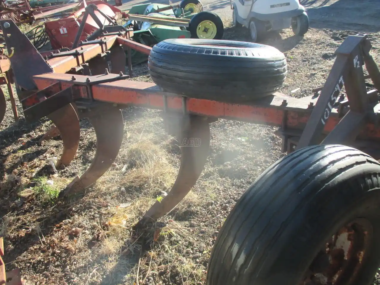 Gallery image 1 for Used Brillion 7 shank Ripper