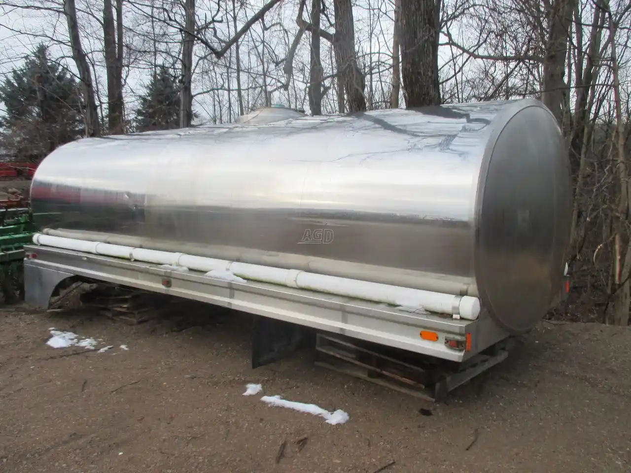 Gallery image 2 for Unspecified 3000 Gallon Tank