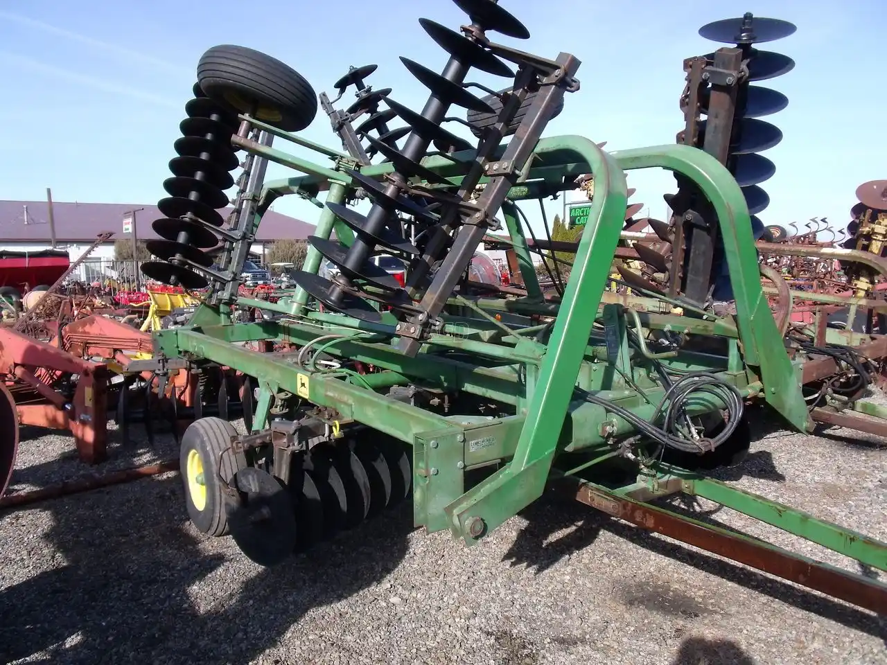 Gallery image 1 for Used John Deere 235 Disc